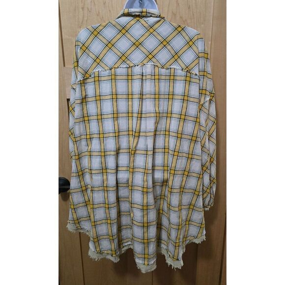 Pol Distressed Yellow & White Plaid Button-Up Shirt W Pockets & Ruffle Details - Picture 7 of 9